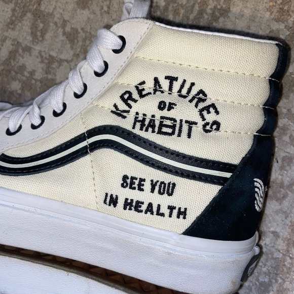 Vans Sk8-Hi Graphic Skate Shoes White Black Men 7 Women 8.5 - Picture 5 of 13